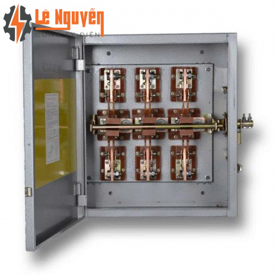 CẦU DAO HỘP   3 PHA 3 CỰC ĐẢO CHIỀU