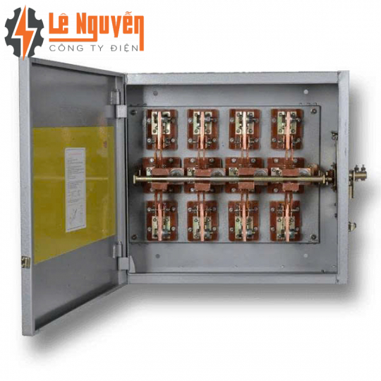 Cầu dao hộp 3 pha 4 cực đảo chiều