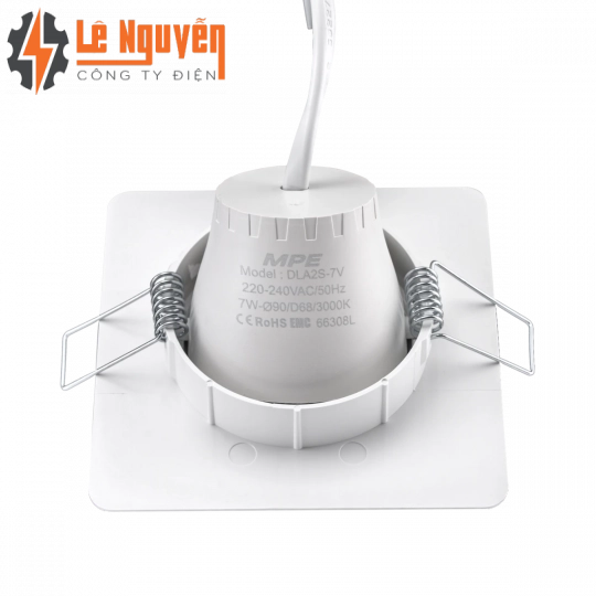 LED Downlight âm trần Chiếu điểm, Điều chỉnh hướng sáng, mặt vuông 7W ánh sáng vàng DLA2S-7V