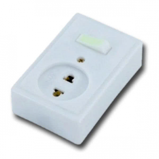 Công tắc liền ổ cắm 6A 250V